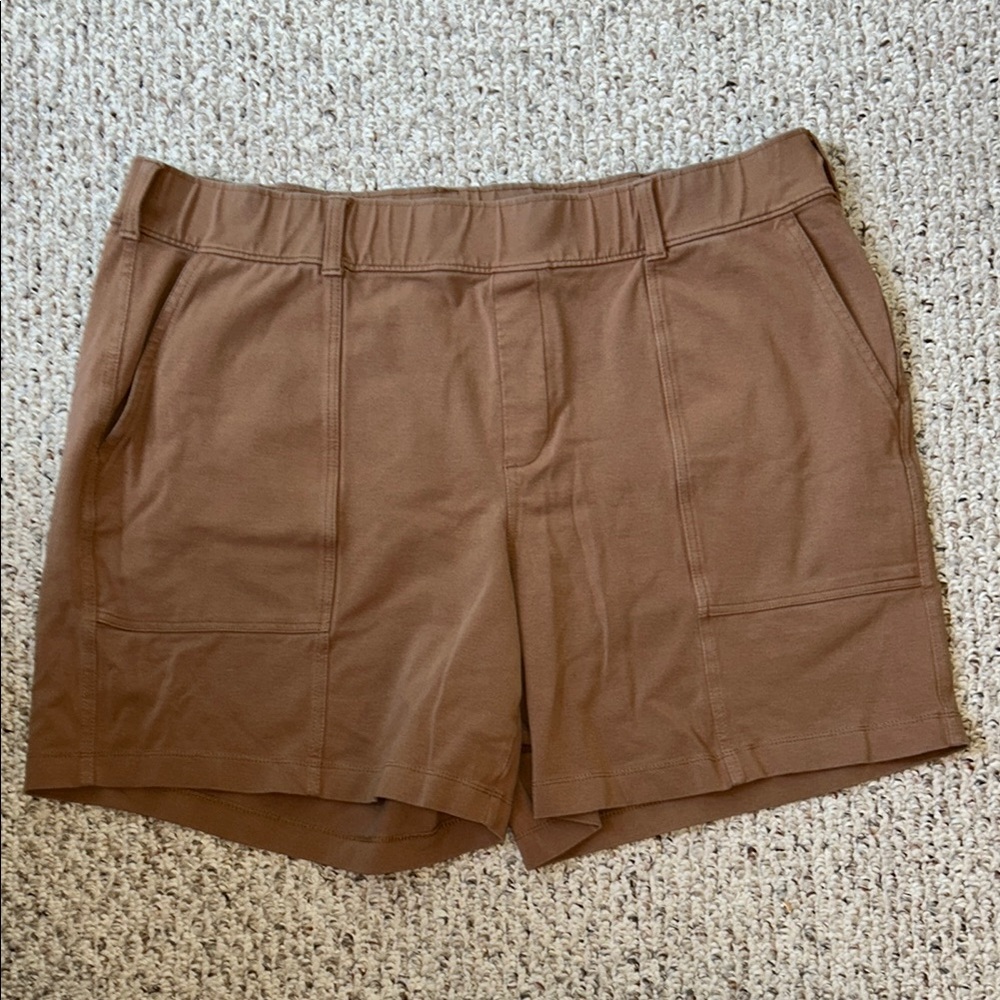 Lands' End Tan Cargo Shorts with Relaxed Fit